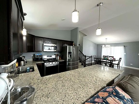 3rd image of 2303 Spring Run Ln