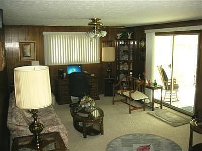 3rd image of 11845 Stormes Dr