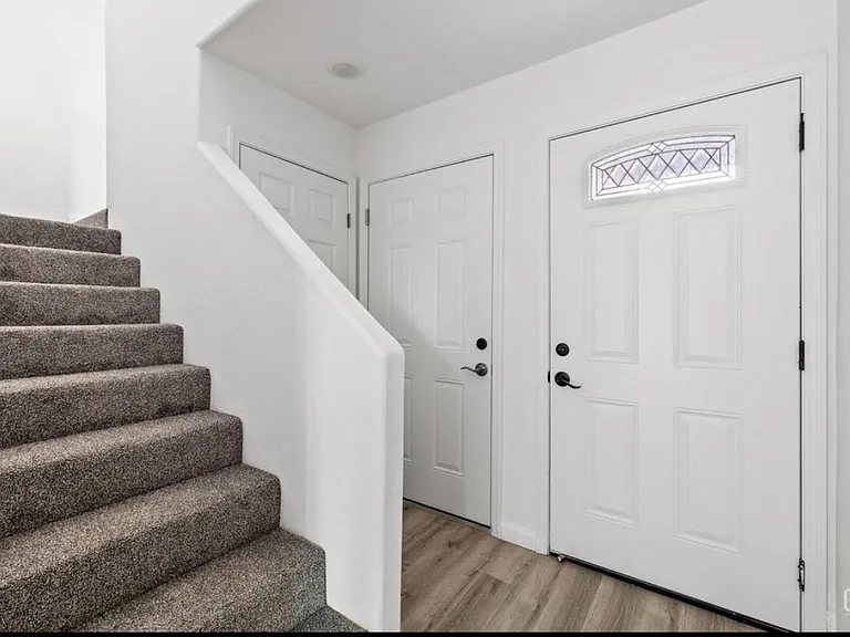 1413 Oregon St #1 — Photo 5