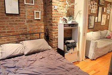 Rented by Nest Seekers International