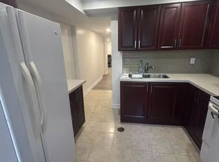 19 Hillfarm Dr #BASEMENT, Toronto, ON M1V 3C6