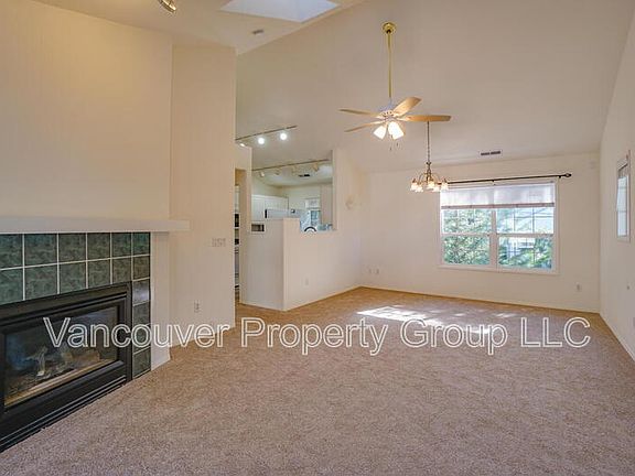 4th image of 13210 SE 7th St Unit V100