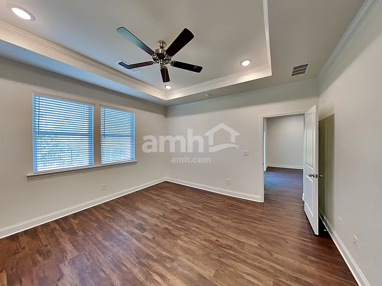 248 Willow Ln — Photo 16