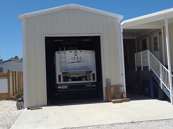 36 foot RV fits