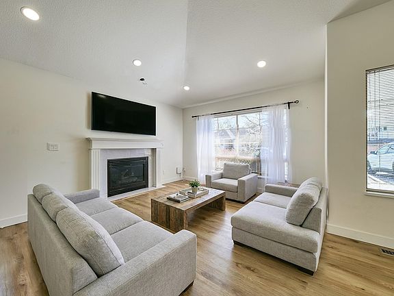 3rd image of 23015 124b Ave