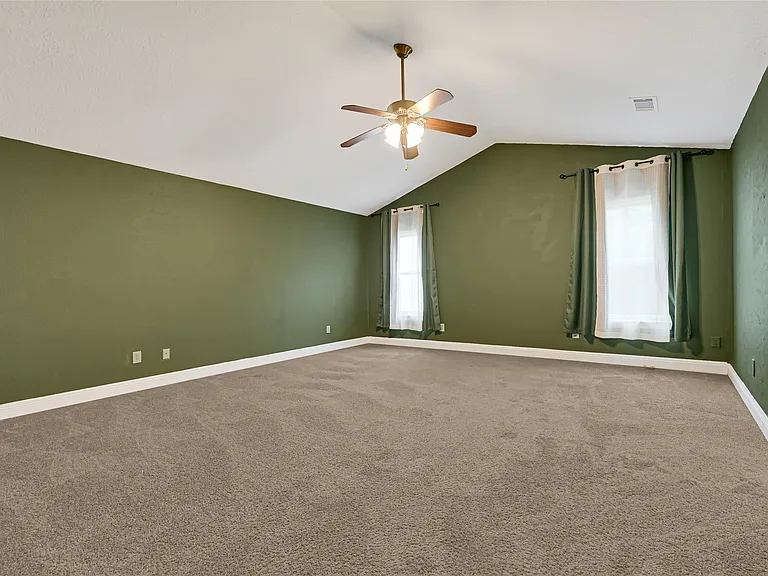 29 Dover Dr — Photo 19