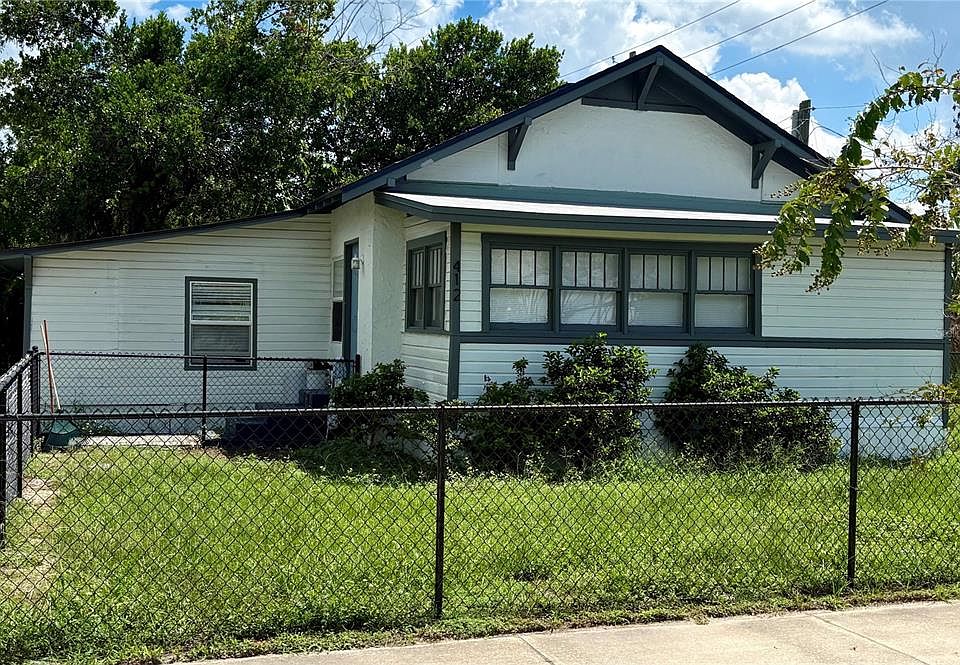 1st image of 412 SECOND STREET SW