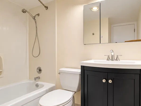 (undisclosed Address), Lauderhill, FL 33319