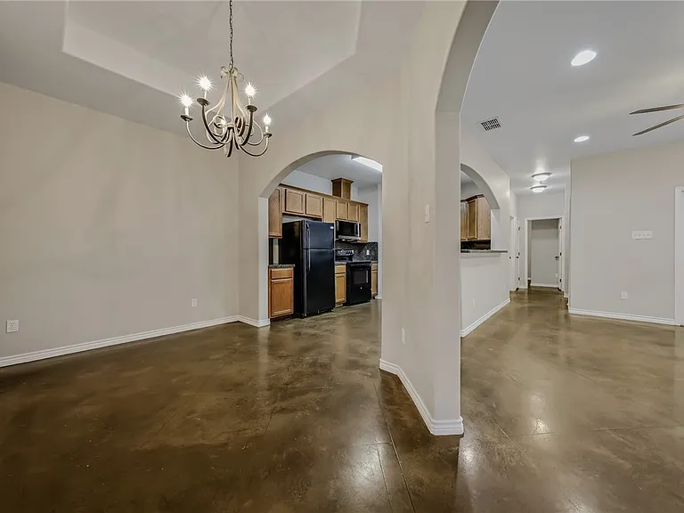 6630 Rhine Dr #B — Photo 13