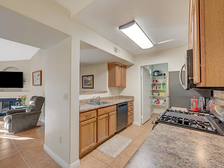 7885 W Flamingo Rd #1071 — Photo 13