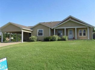 203 E Cole Ave, Fletcher, OK 73541