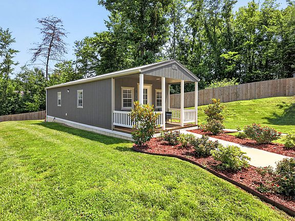 3rd image of 2711 Southfork Dr #1a2