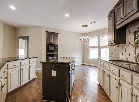 4th image of 1664 Glade Forest Dr