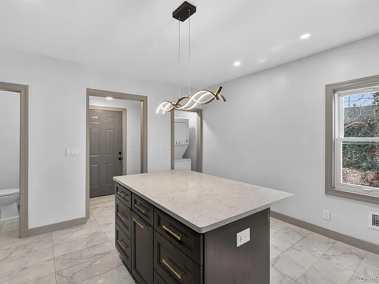 62 Poplar St — Photo 19