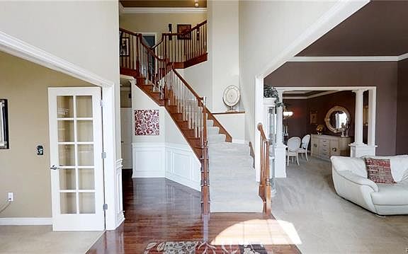 5th image of 24755 Wedgewood Dr