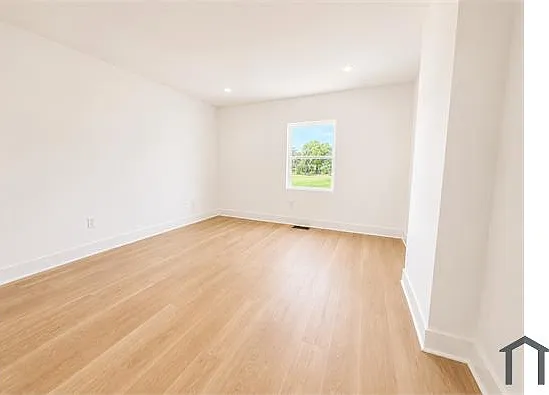 316 S Princeton Ave — Photo 14