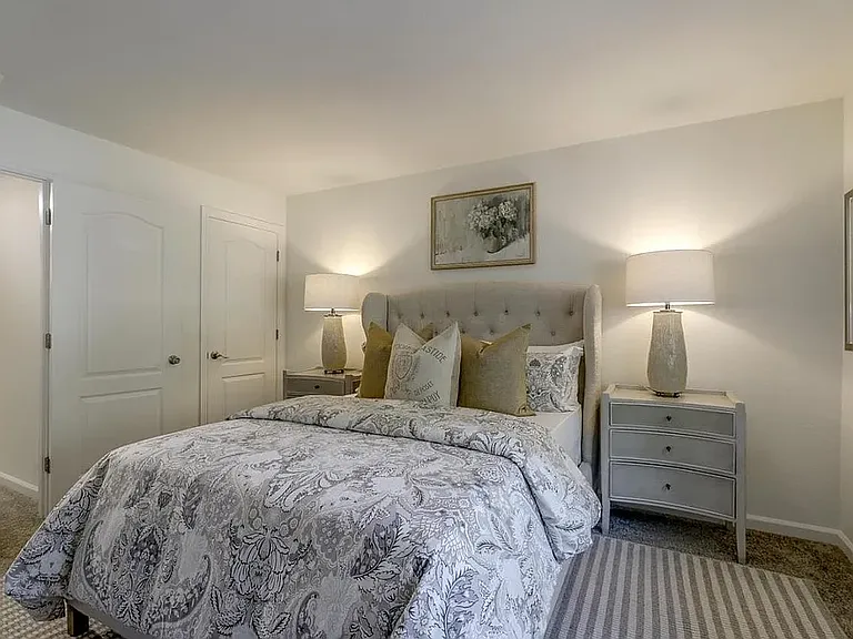 2250 Monroe St #221 — Photo 2