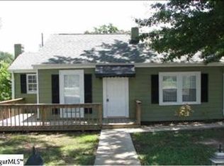 213 Georgia St, Fountain Inn, SC 29644