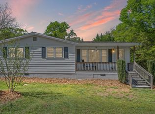 6844 Reidville Rd, Woodruff, SC 29388