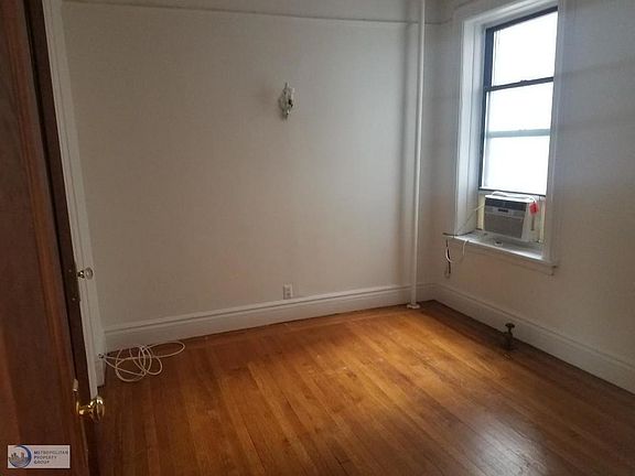 5th image of 651 W 169th St APT 24