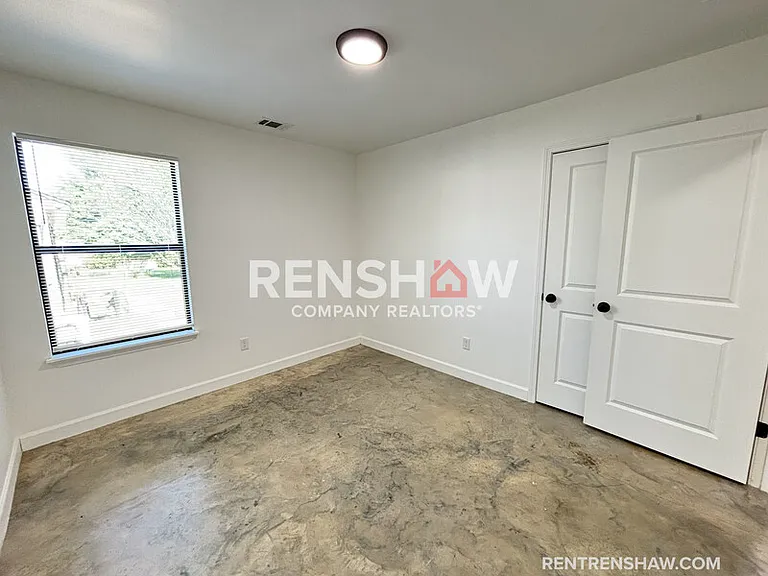 315 Glencoe Rd — Photo 14