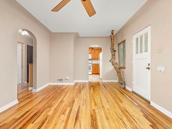 4th image of 921 Yates Street