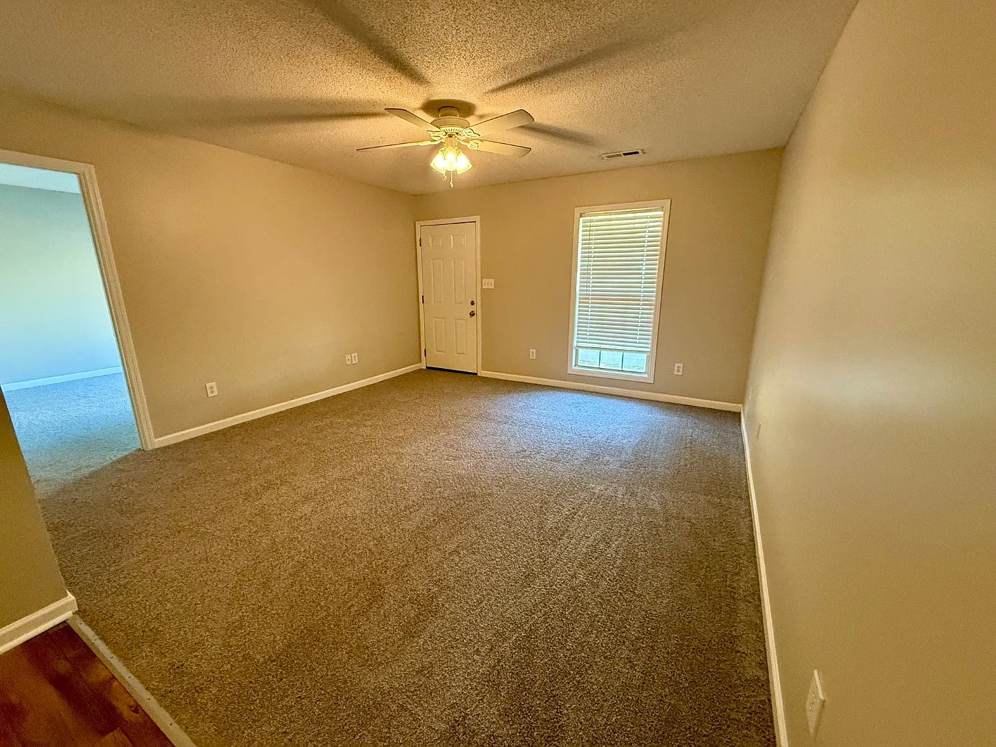 1515 Obrig Ave — Photo 2