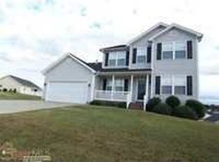 29 Care Ln, Greer, SC 29651