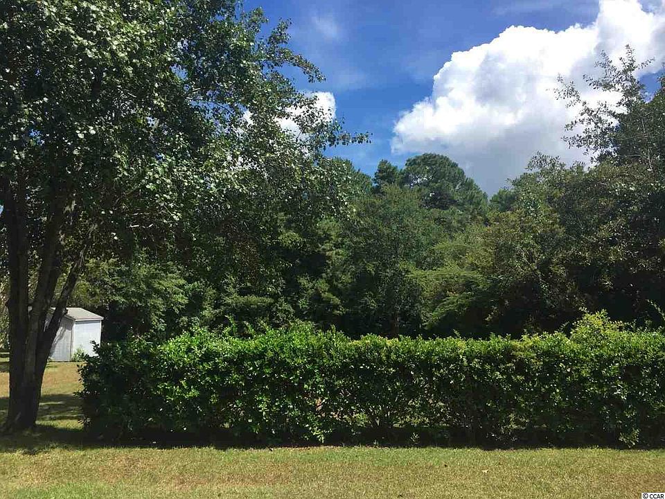 2nd image of Lot 18 Erskine Dr.
