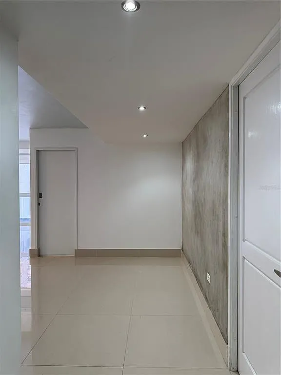 2 bed, 2.0 bath, 1325 sqft, $3,900 — Photo 4