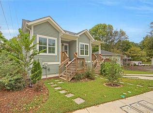 2050 Bolton Rd NW #B, Atlanta, GA 30318