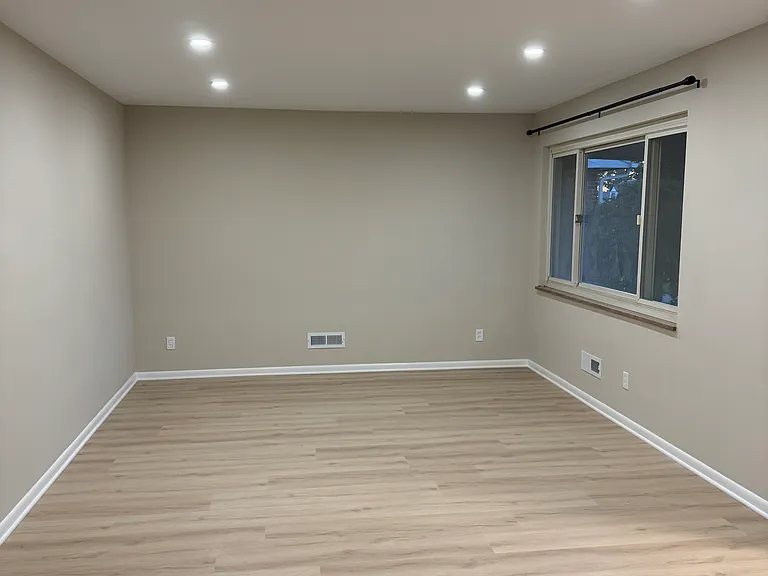 3009 Brookview Blvd — Photo 4