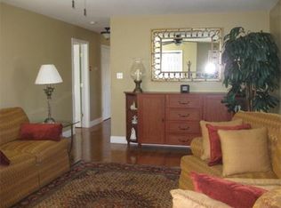 46 McClelland Farm Rd, Deerfield, MA 01342