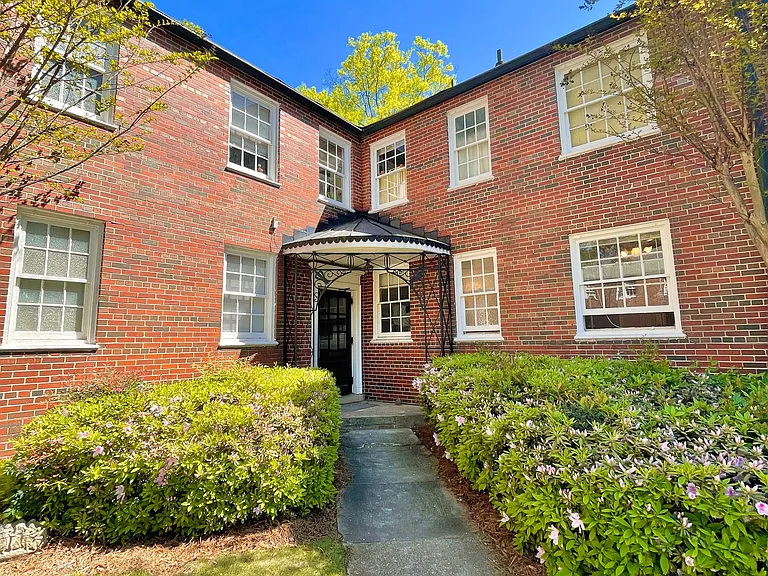 2855 Thornhill Rd #91B — Photo 111