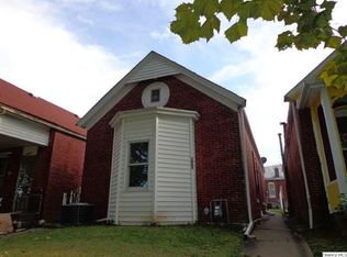 1004 York St, Quincy, IL 62301