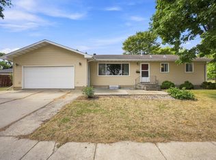 2101 20th St S, Moorhead, MN 56560
