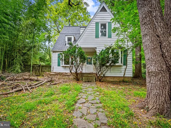 5732 Cross Country Blvd, Baltimore, MD 21209