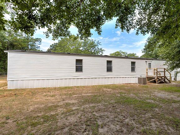 3rd image of 5225 Christine Dr