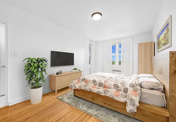 5th image of 110-20 71st Ave #616