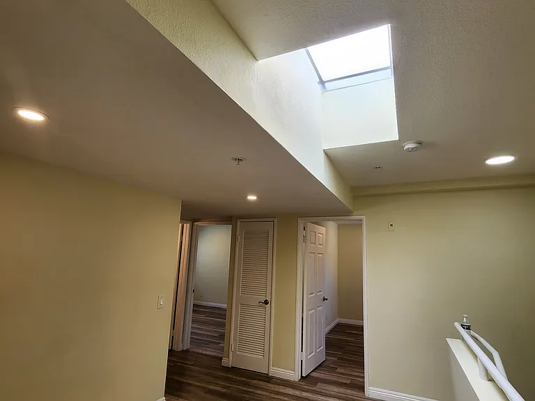 420 Riverdale Dr #11 — Photo 4