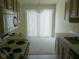 3rd image of 44624 Connecticut Ct