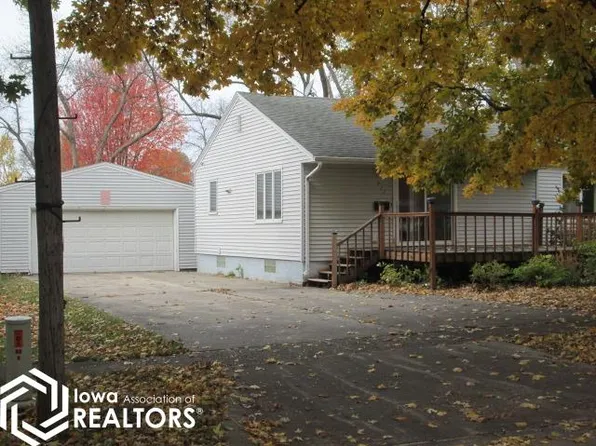 711 3rd Ave NE, Belmond, IA 50421