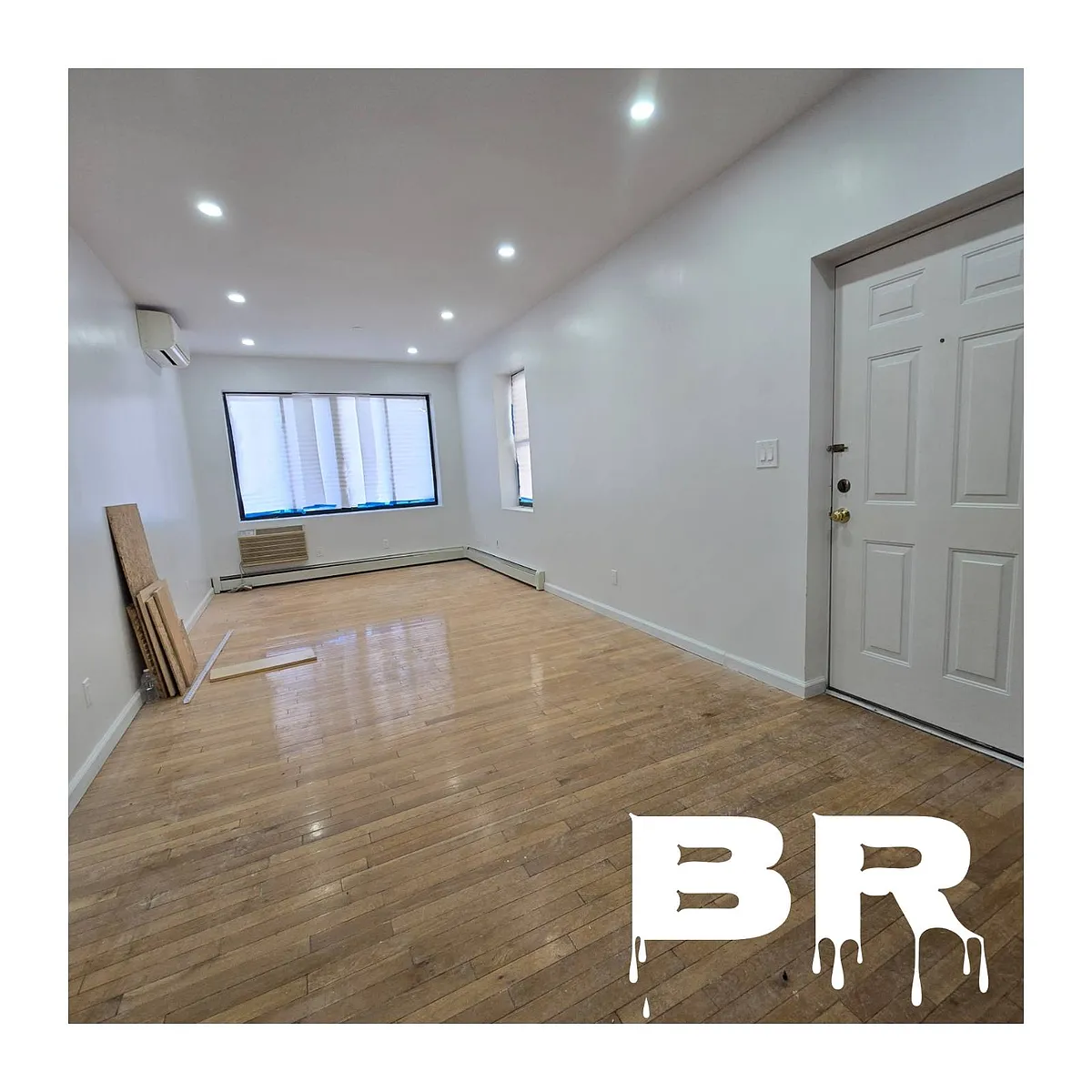Photo 2 of 4 - 1111 Sheepshead Bay Rd #1R - Brooklyn, NY Building Photo - 1111 Sheepshead Bay Rd #1R