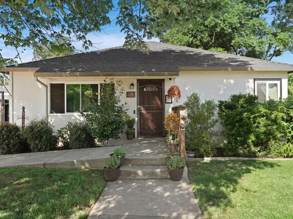 917 S Lee Ave, Lodi, CA 95240