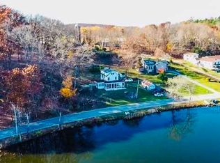 105 W Hunns Lake Rd, Stanfordville, NY 12581