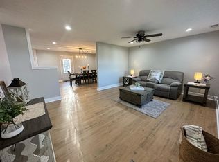 1225 Thompson Ln N, Vine Grove, KY 40175