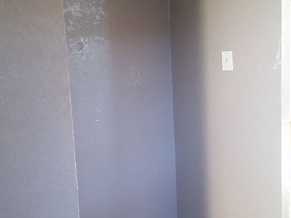 5th image of 1523 W 58th Pl