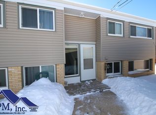 1027 Delmar Ct #4, Minot, ND 58703