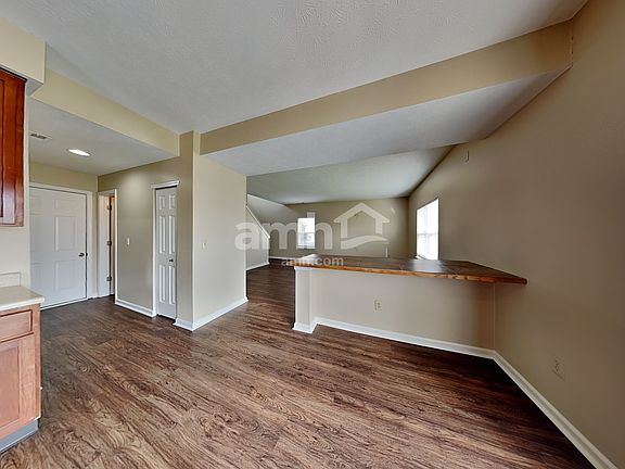 4th image of 5811 Outer Bank Rd