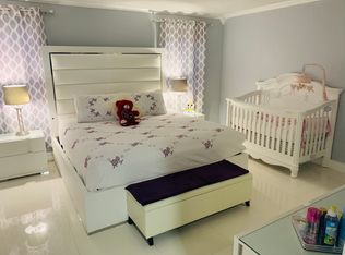 845 W 79th Pl, Hialeah, FL 33014